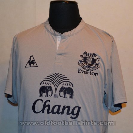 Everton Third football shirt 2011 - 2012