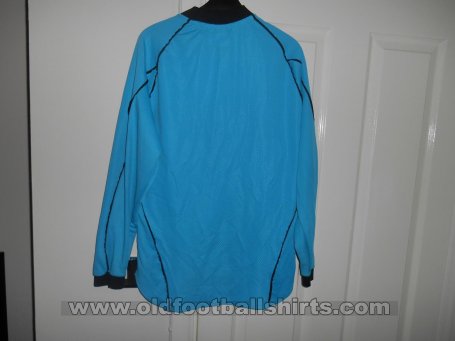 Everton Goalkeeper football shirt 2000 - 2001