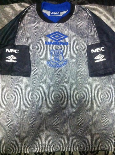 Everton Training/Leisure football shirt (unknown year)