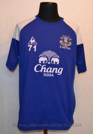 Everton Training/Leisure football shirt (unknown year)