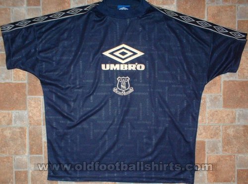 Everton Training/Leisure football shirt (unknown year)