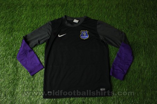 Everton Goalkeeper football shirt 2013 - 2014