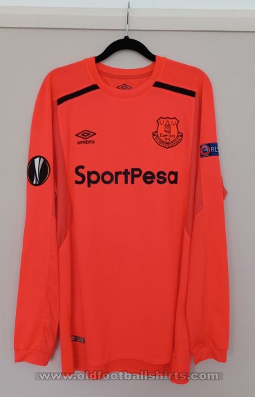Everton Goalkeeper football shirt 2017 - 2018