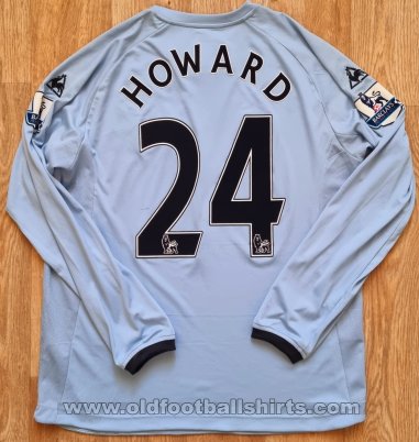 Everton Goalkeeper football shirt 2009 - 2010