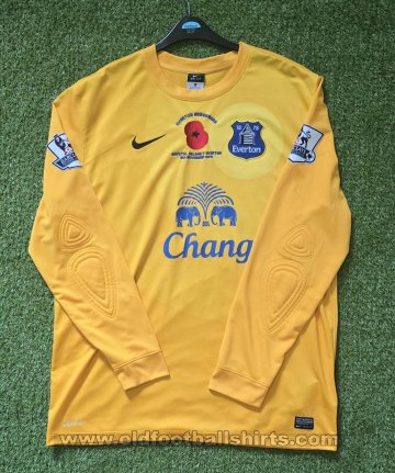 Everton Goalkeeper football shirt 2013 - 2014