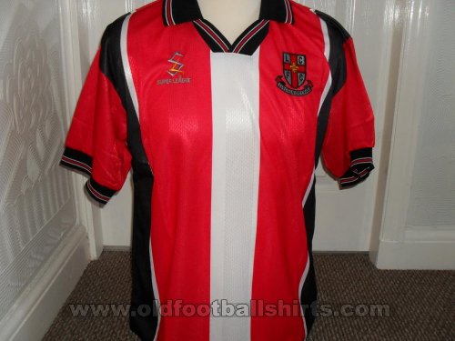 Lincoln City Home football shirt 1998 - 1999