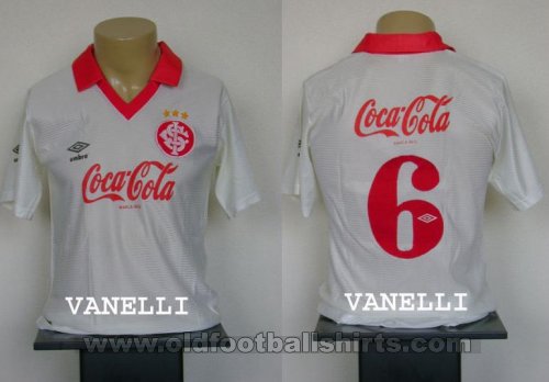 Internacional Away football shirt 1988