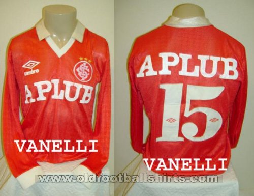 Internacional Home football shirt 1989
