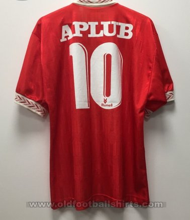 Internacional Home football shirt 1995