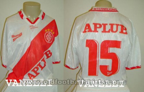 Internacional Away football shirt 1996