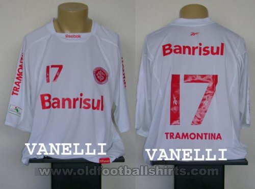 Internacional Away football shirt 2009