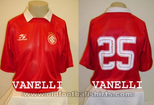 Internacional Home football shirt 2002