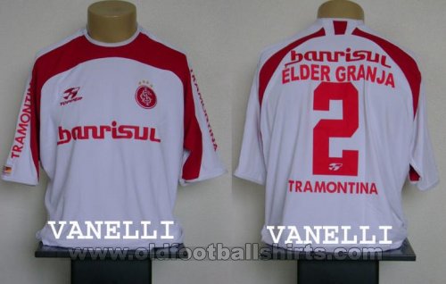 Internacional Away football shirt 2005