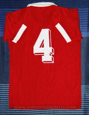 Internacional Home חולצת כדורגל 1982