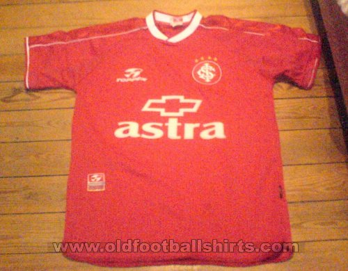 Internacional Home football shirt 2000 - 2001