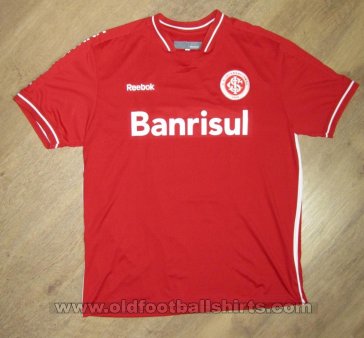 Internacional Home football shirt 2011