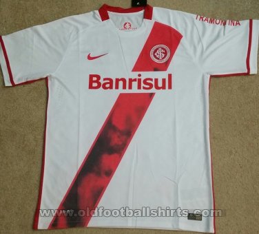 Internacional Away football shirt 2015 - 2016