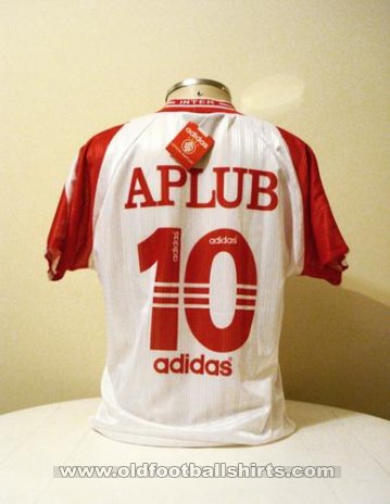 Internacional Away football shirt 1997