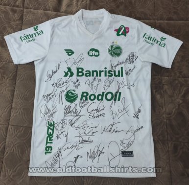 Esporte Clube Juventude Away football shirt 2017 - 2018