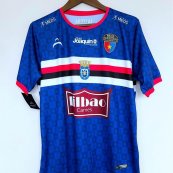 Home football shirt 2022