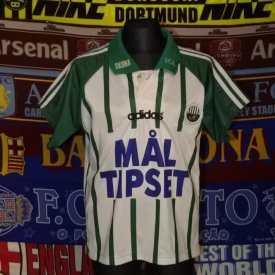 Västra Frölunda IF Home football shirt 1998 - 2000 sponsored by Mål Tipset