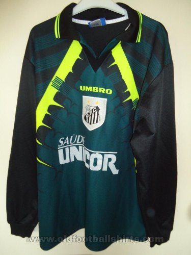 Santos Goalkeeper football shirt 1998