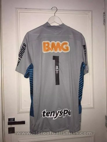 Santos Goalkeeper football shirt 2012 - 2013