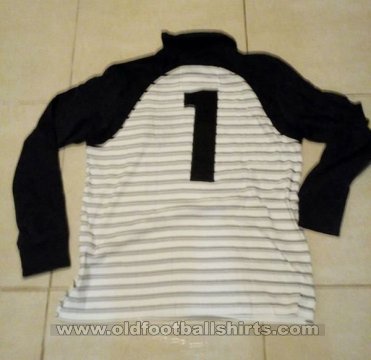 Santos Goalkeeper football shirt 1984