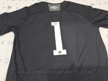 Santos Goalkeeper football shirt 2020 - 2021