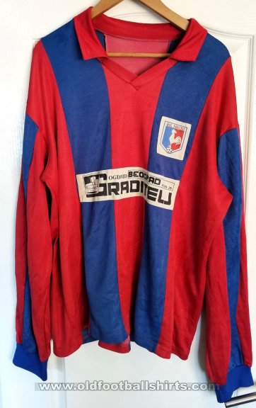 FK Kneževac Kijevo Beograd Home football shirt (unknown year)