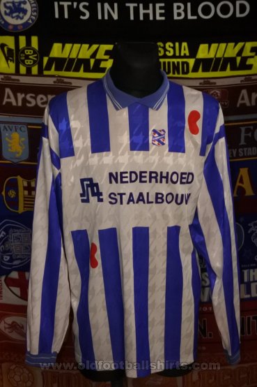 VV Heerenveen Home football shirt (unknown year)