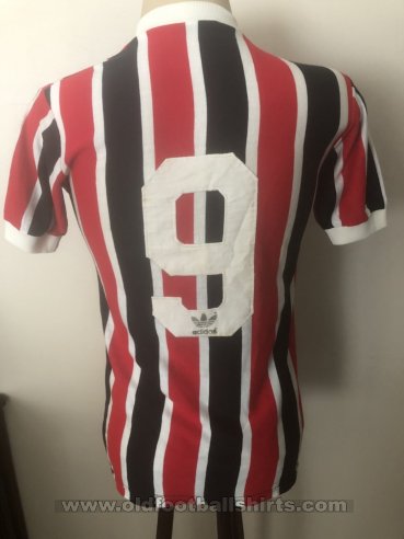 Colorado Esporte Clube Away football shirt 1985