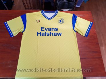 Mansfield Town Retro Replicas football shirt 1987