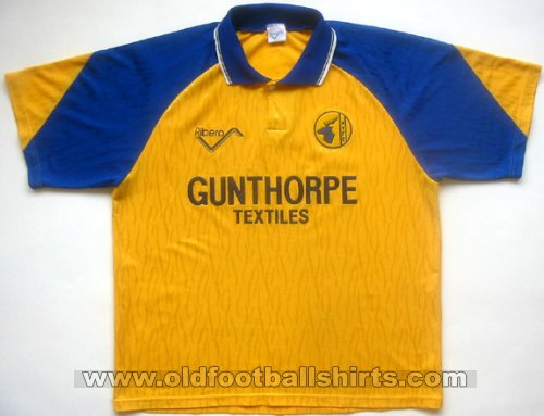 Mansfield Town Home football shirt 1991 - 1992