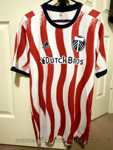 Portland Timbers Training/Leisure football shirt 2021