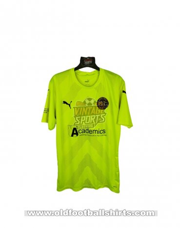 Medway Town FC Home football shirt (unknown year)