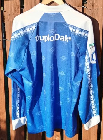 K.F.C. Verbroedering Geel Home Maillot de foot (unknown year)