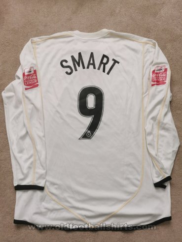Milton Keynes Dons Home football shirt 2004 - 2006