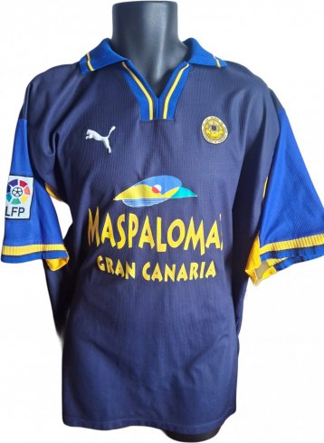 Universidad de Las Palmas de Gran Canaria Home football shirt 2000 - 2001