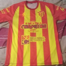 Sarmiento de Resistencia Home football shirt 2023 sponsored by NBC