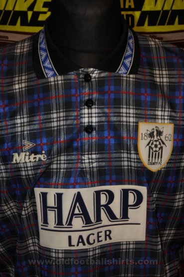 Notts County Away football shirt 1994 - 1995