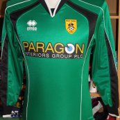 Goalkeeper football shirt 2004 - 2005