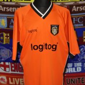 Third football shirt 2001 - 2002
