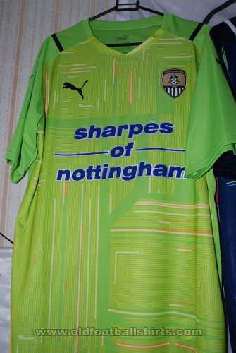 Notts County Goleiro camisa de futebol 2021 - 2022