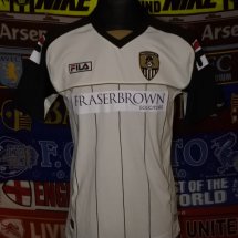 Notts County Home חולצת כדורגל 2011 - 2012 sponsored by Fraser Brown Solicitors
