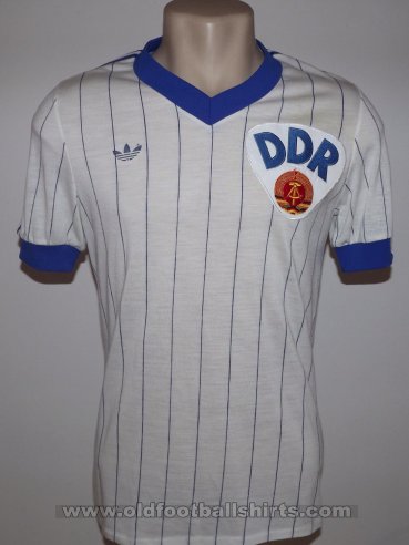 East Germany Away football shirt 1982 - 1984
