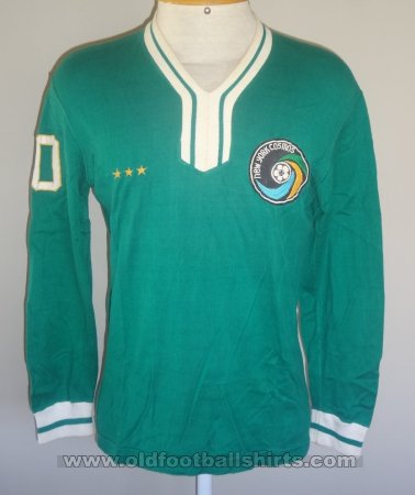 New York Cosmos Home football shirt 1977