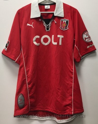 Urawa Red Diamonds Home football shirt 1999 - 2000