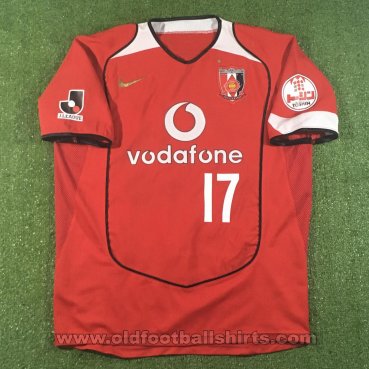 Urawa Red Diamonds Home football shirt 2005 - 2006