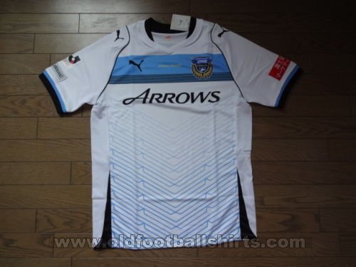 Kawasaki Frontale Away football shirt 2013